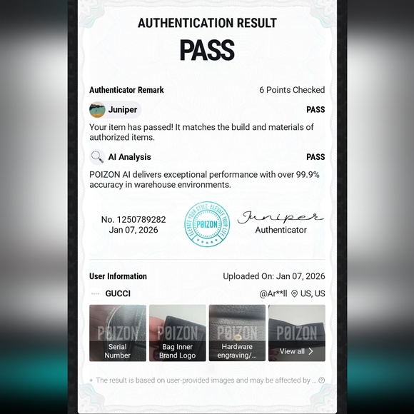 Gucci Black & Red New Web Stripe Men's Bifold Leather Wallet (EUC)COA✨️❤️✨️ - Picture 16 of 16